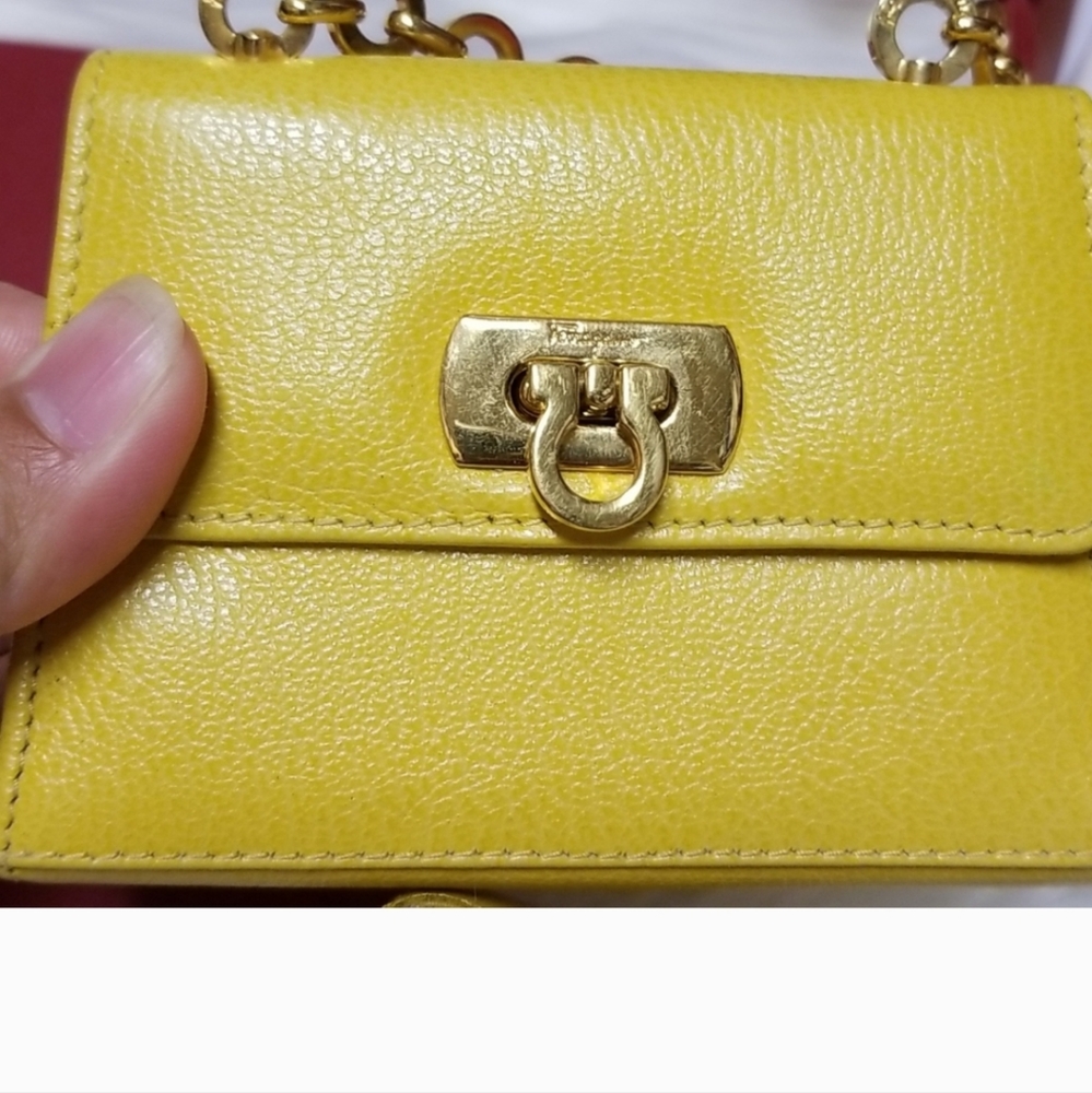 Vintage Salvatore Ferragamo kira belt bag - Picture 9 of 11
